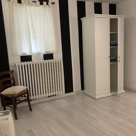 La Casa Di Noah Villa Venosa Buitenkant foto